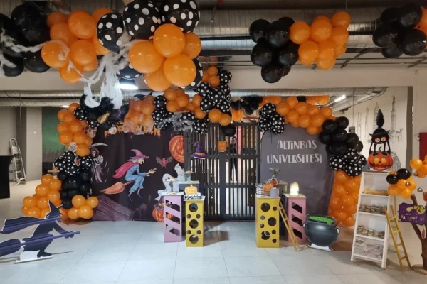 HALLOWEEN KONSEPT